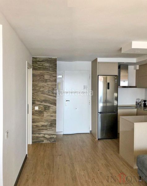 Foto a81bbece-ed4f-46e5-b706-e137ec04844f. Estudi a Playa Levante Benidorm