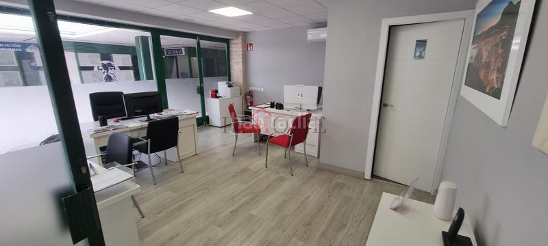 Foto 9a324186-b4b9-4a23-bd91-7171dc39e08b. Local comercial local en Playa Levante Benidorm