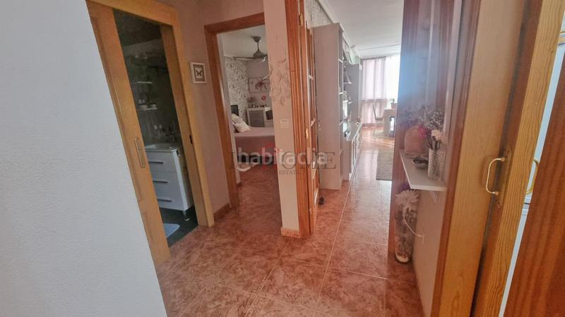Foto 4ae0ab1c-4404-45df-92c1-b7f0671771a7. Appartement avec parking piscine dans Playa Poniente Benidorm