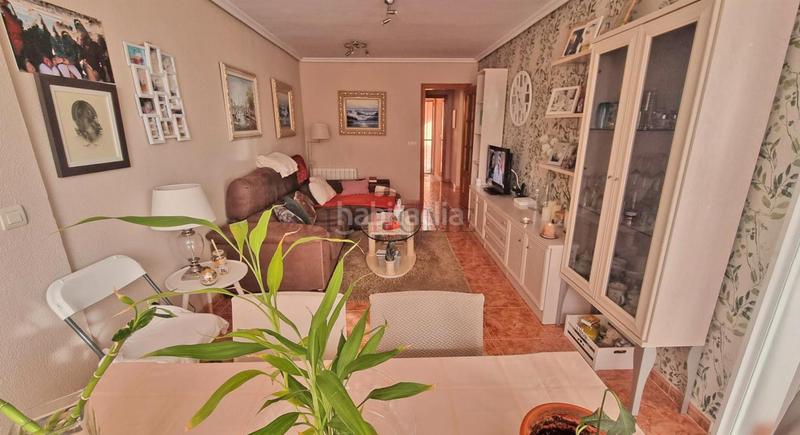 Foto 883cdf21-a830-4a60-9058-423c46696117. Appartement avec parking piscine dans Playa Poniente Benidorm