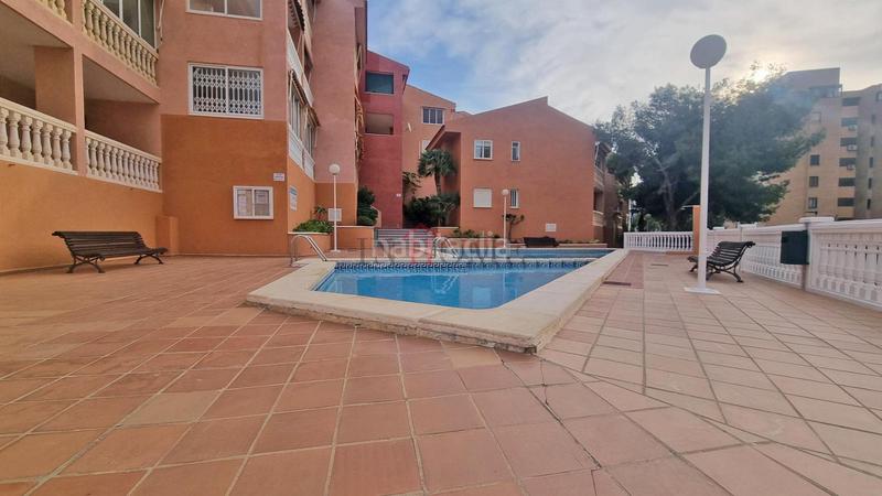 Foto e3646e1b-0d12-430d-b99d-06860ab2df0a. Appartement avec parking piscine dans Playa Poniente Benidorm