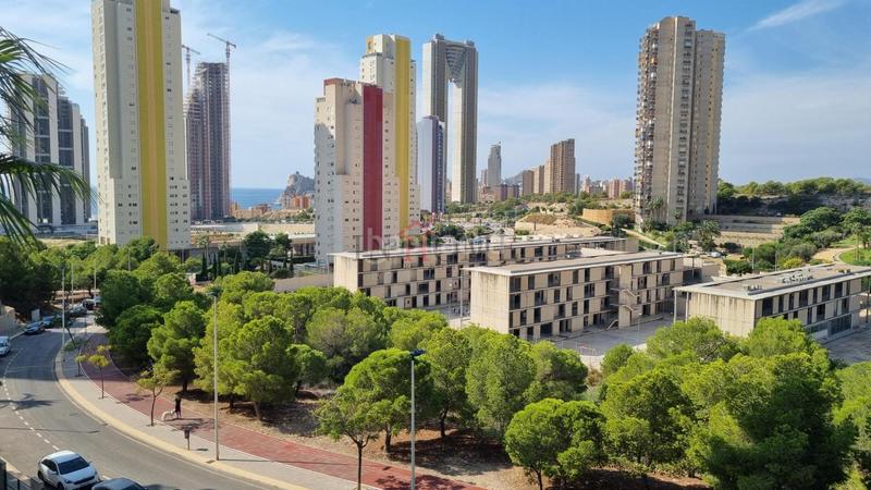Foto 5a7b65a3-fcf8-4683-b942-28105e400646. Appartement mit parking pool in Playa Poniente Benidorm