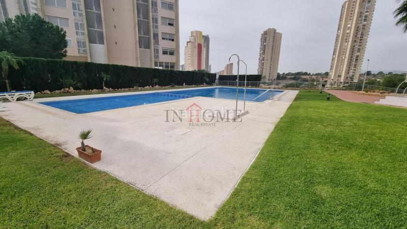 Foto 6f41b9b6-45ff-4486-a434-22a0bc342720. Appartement mit parking pool in Playa Poniente Benidorm