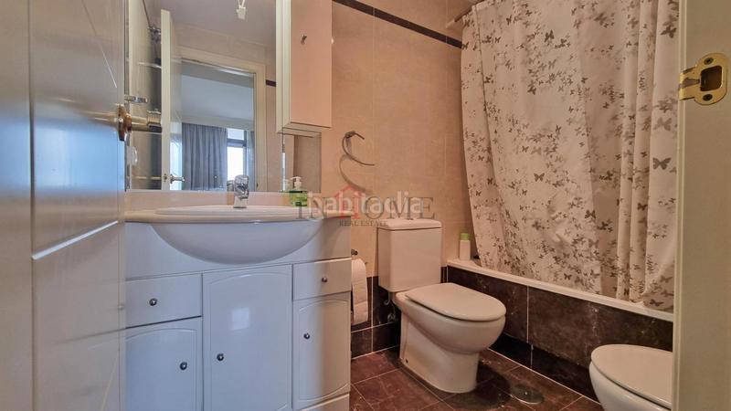 Foto 8c0fa868-ba67-41ab-85e7-de9cc9142031. Piccolo appartamento con piscina in Playa Poniente Benidorm