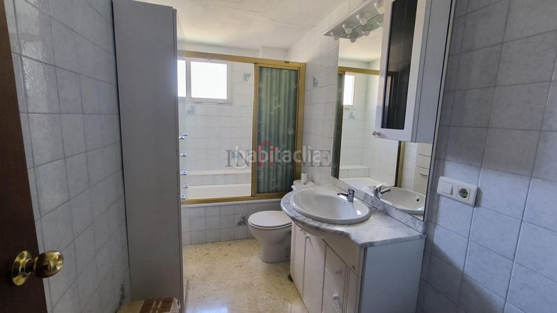 Foto b9cc4105-e277-4c74-a4e6-056800b42435. Apartamento  en Rincón Bajo Benidorm