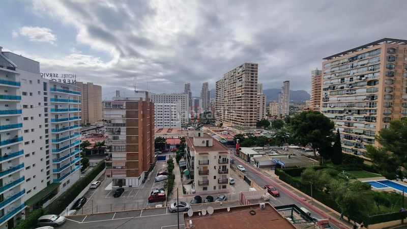 Foto 0940736f-f16a-4e3c-9b9c-4f22f329b88c. Apartament amb piscina a Rincón Bajo Benidorm