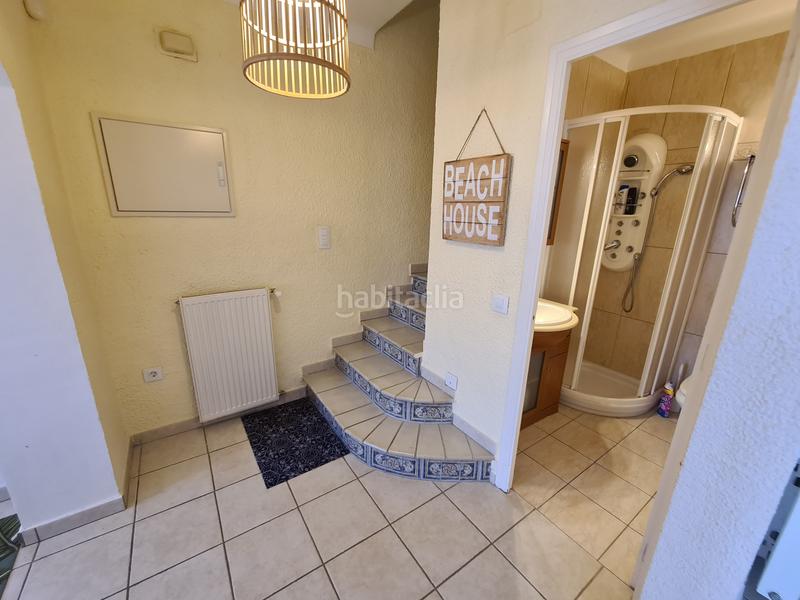 Foto 47092983-9db7-46de-b160-34f8d0d98b2e. Casa adosada bonita casa con piscina y amarre de 12m, cerca del mar en Empuriabrava