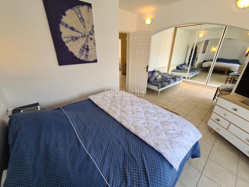 Foto dd89f967-08d8-4140-80db-cbfe27377f20. Casa adosada bonita casa con piscina y amarre de 12m, cerca del mar en Empuriabrava