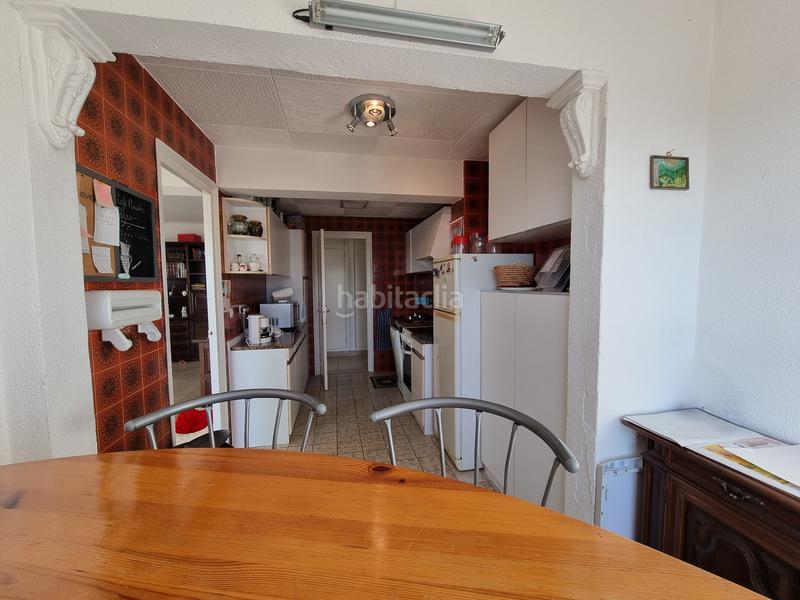 Foto eb65fcd5-b20a-49ac-8ee8-547ff8503ebc. Apartamento encantador piso en primera línea de mar en Empuriabrava