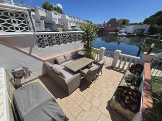 Maison jumelée à Segre - Ebre - Ter. Casa con amarre de 10m en alquiler y licencia turística