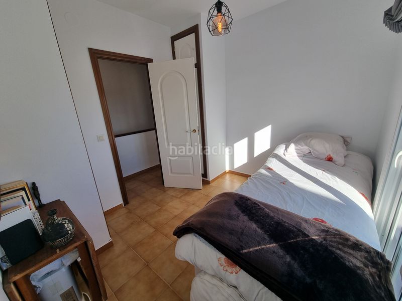 Foto fde04f84-c09a-4502-990f-c8aab6d0b6f3. Casa aparellada amb xemeneia calefacció aparcament a Roses