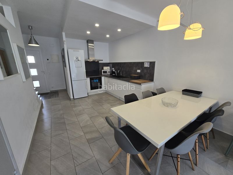 Foto 0705d8ad-21d3-4748-bc18-2d2d8f631477. Casa adossada amb aparcament a Port Banyuls - Port Alegre - Port Empordà Empuriabrava