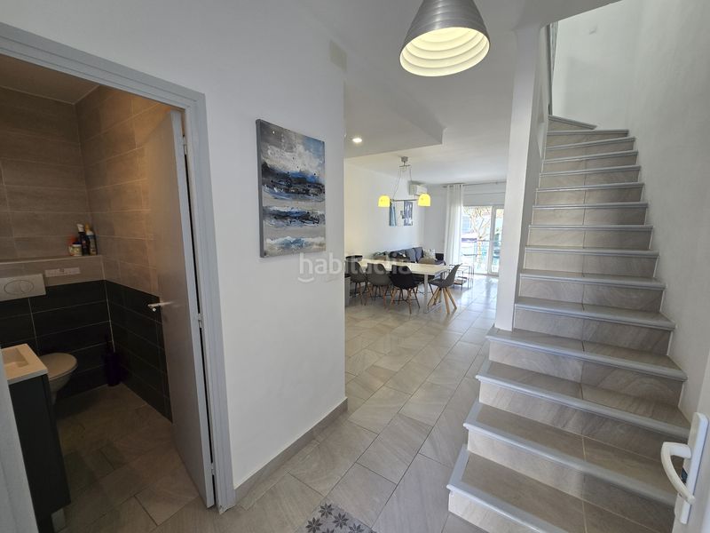 Foto 6bdb563a-3777-4c60-b201-8054155c440c. Casa adossada amb aparcament a Port Banyuls - Port Alegre - Port Empordà Empuriabrava