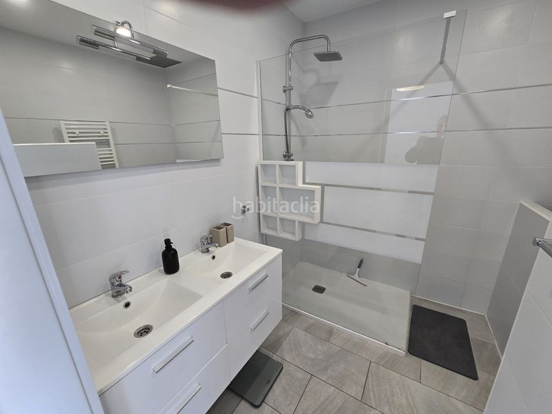 Foto 7e518fbb-fbe5-4339-8572-f0db13010559. Casa adossada amb aparcament a Port Banyuls - Port Alegre - Port Empordà Empuriabrava