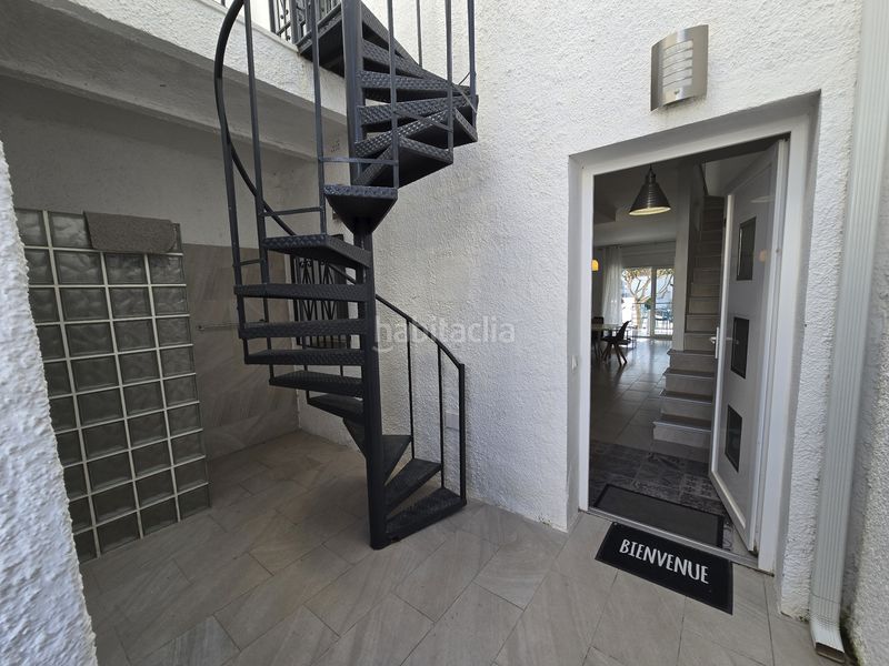 Foto 921f6449-037e-40b8-a87c-470534e3c9d3. Casa adossada amb aparcament a Port Banyuls - Port Alegre - Port Empordà Empuriabrava