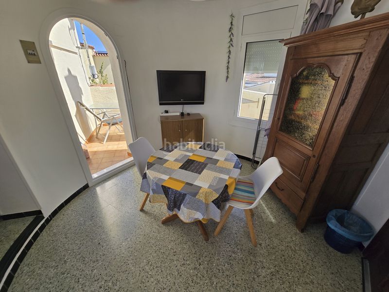 Foto eaef9026-9bda-4dd9-96bf-4b6a18131d62. Casa amb aparcament piscina a Peni Empuriabrava