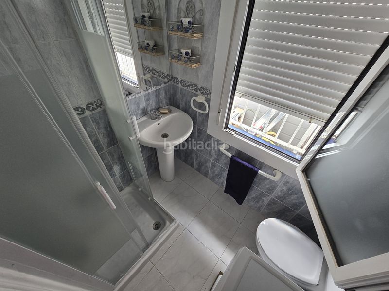 Foto 5ac8cff3-7415-44c1-8a2d-48e22532e5a0. Casa adossada amb xemeneia aparcament piscina a Puigmal - Mas Nou Empuriabrava