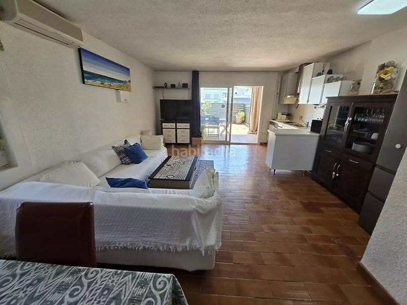 Foto b6ffe69e-2dee-449e-a480-622ede660d7a. Apartament amb aparcament a Salins - Cavall de Mar Empuriabrava
