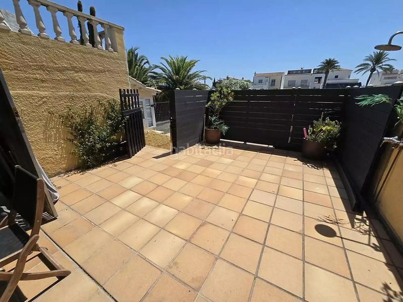Foto fa21595a-23cb-4a3b-9949-3aae2fbbc8f4. Apartament amb aparcament a Salins - Cavall de Mar Empuriabrava