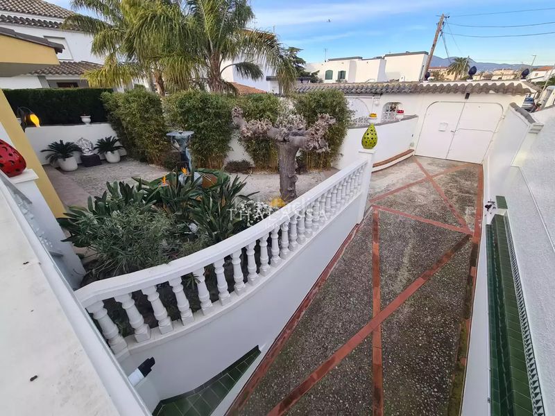 Foto 723c0faa-15a9-4e86-b77d-0f70c6ee0d8d. Casa amb calefacció aparcament piscina a Francolí - Freser - Noguera Empuriabrava
