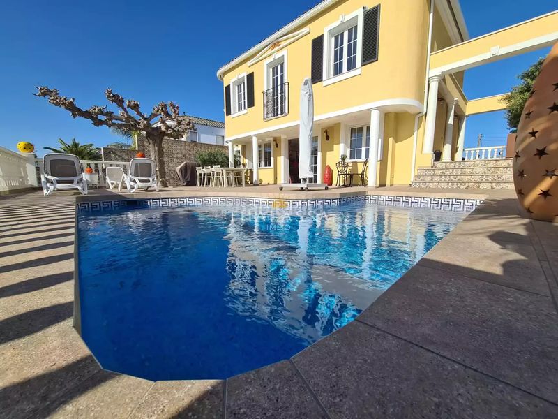 Foto c7394e14-31de-45e5-a8e8-b3e5593aad3d. Casa amb calefacció aparcament piscina a Francolí - Freser - Noguera Empuriabrava