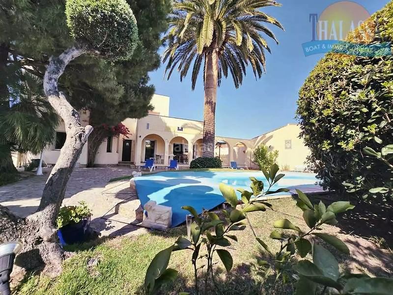 Foto e7e9c60f-5034-4b62-b7b2-8495f119e167. Casa amb calefacció aparcament piscina a Requesens Empuriabrava
