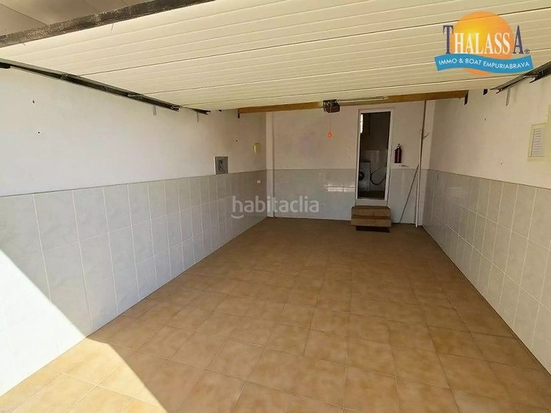 Foto 31a46df2-2528-41db-bebd-88b46d4e3c98. Casa amb calefacció aparcament piscina a Pau