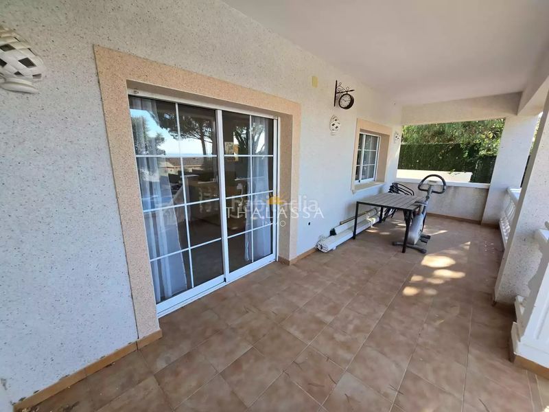 Foto 4ae3b6b9-4f85-4095-8c27-f133d5736e06. Casa amb calefacció aparcament piscina a Pau