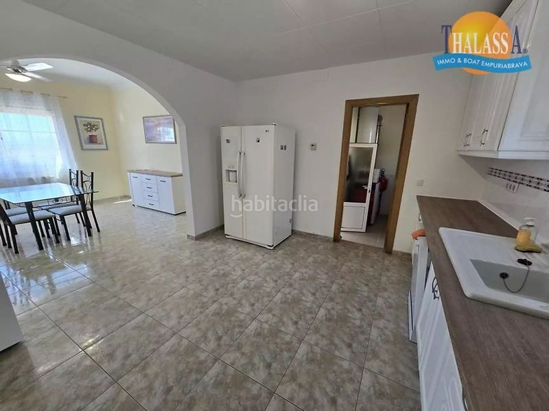 Foto 4fa3261f-7fa0-465e-8134-cf56db3f525a. Casa amb calefacció aparcament piscina a Pau