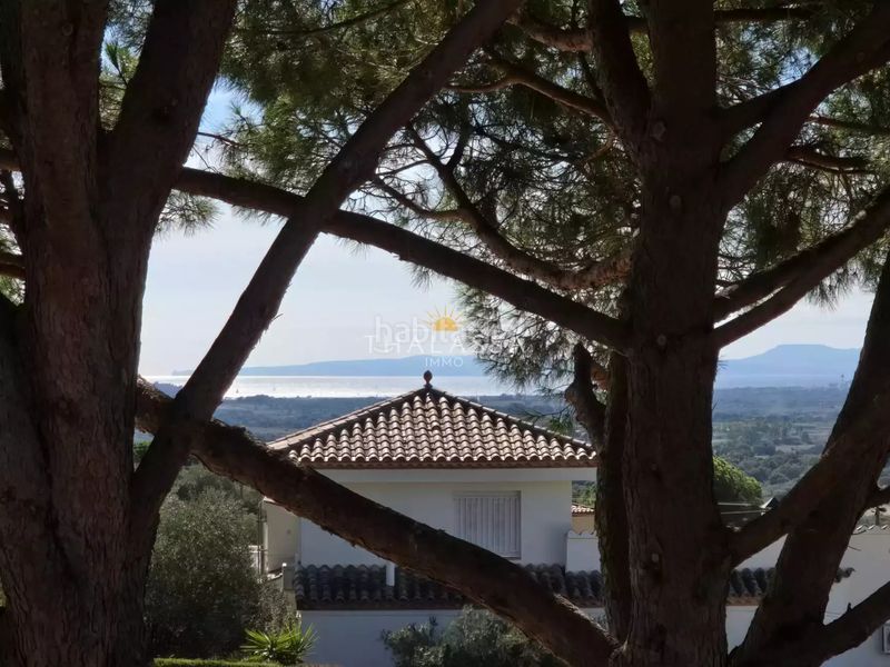 Foto 97243bd5-8414-40ea-a9df-779d8ecdd14e. Casa amb calefacció aparcament piscina a Pau