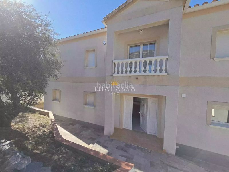 Foto becf45f4-354a-4018-9e53-505ead26df96. Casa amb calefacció aparcament piscina a Pau