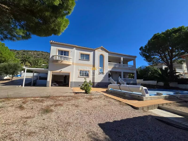 Foto d4ceb4d2-6403-41e8-bb4e-38c98e2b092b. Casa amb calefacció aparcament piscina a Pau