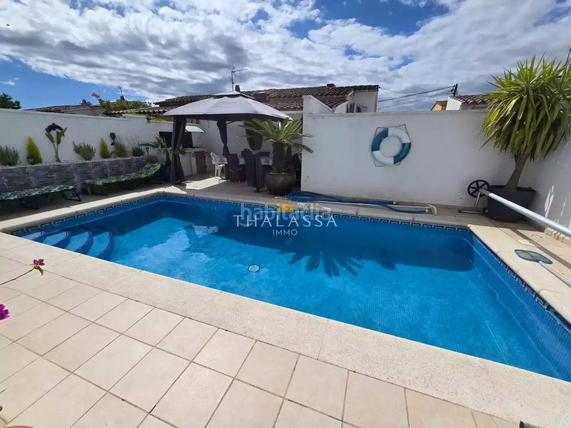 Foto 4957d549-158e-4b12-8746-400f82352190. Casa amb aparcament piscina a Puigmal - Mas Nou Empuriabrava