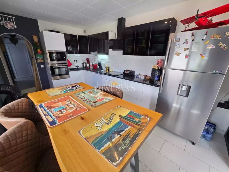 Foto c7750cbc-d0fe-4ec8-b524-dcba7e6cd08b. Casa amb aparcament piscina a Puigmal - Mas Nou Empuriabrava
