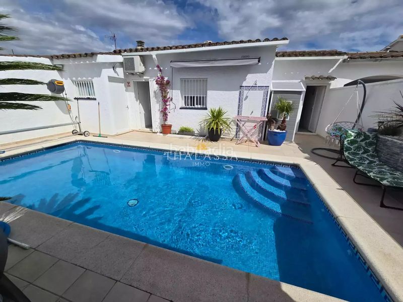 Foto dd53cc68-88a4-4114-8d08-775c403a672b. Casa amb aparcament piscina a Puigmal - Mas Nou Empuriabrava