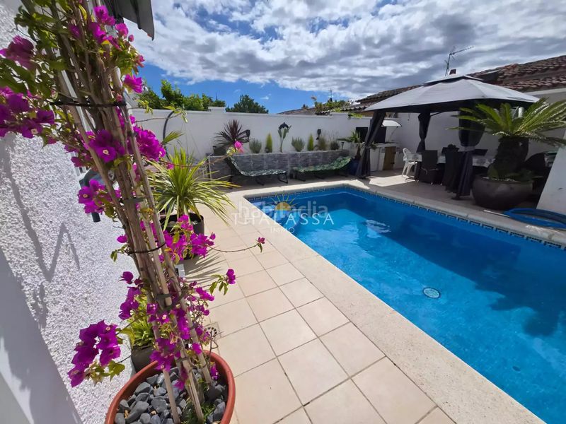Foto ea1c5422-7836-4acc-a2f2-5a765d326a3d. Casa amb aparcament piscina a Puigmal - Mas Nou Empuriabrava