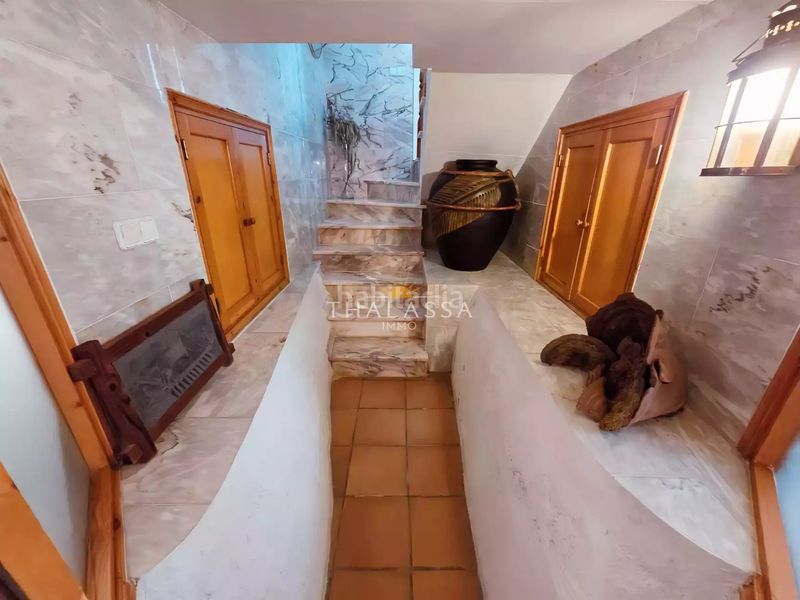 Foto 5df66f5a-5418-45e3-92f4-f77bf9a8f8ab. Casa amb calefacció aparcament piscina a Requesens Empuriabrava