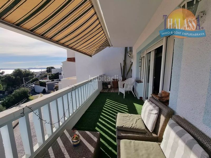 Foto 168d6119-1e3f-4054-aced-5244ed8e126a. Casa adossada amb aparcament a Puig Rom-Canyelles-Almadrava Roses