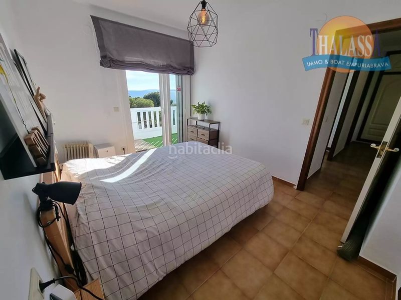 Foto 7dbd6062-c486-4ef3-bbd9-9e1b88f744b7. Casa adossada amb aparcament a Puig Rom-Canyelles-Almadrava Roses