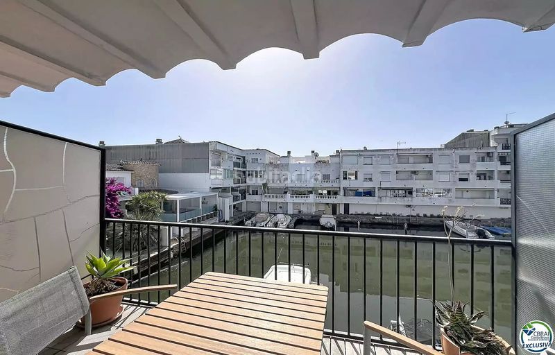 Foto c3595b89-4c4c-4aeb-bb9e-165b103bf54d. Appartamento in carrer Alberes 191 in Alberes Empuriabrava