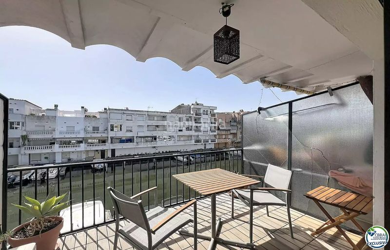 Foto d5a8331f-adbe-4a5b-85cd-c21a56daebd3. Appartamento in carrer Alberes 191 in Alberes Empuriabrava