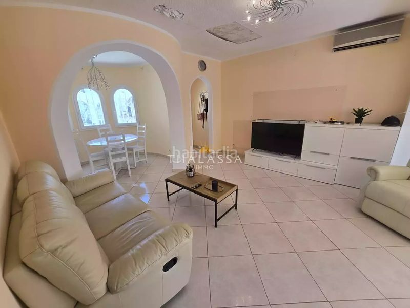 Foto 9c70f3fc-80a2-4dbf-a0eb-cce53722f71d. Casa amb aparcament a Segre - Ebre - Ter Empuriabrava
