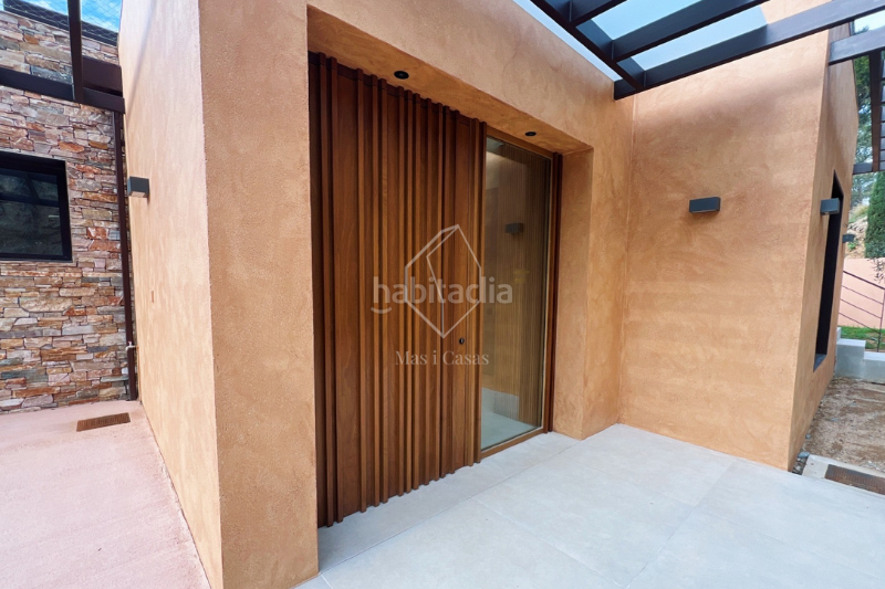 Foto 492f7f12-89f4-4461-9b20-03bf08d04f08. Chalet albacsari villa és una exclusiva promoció de nova construcció a “sa riera” a . en Begur