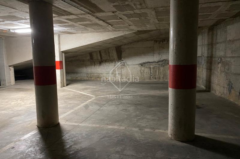 Foto 515736f3-3e07-45d4-8c33-363cf636608b. Posto auto in Eixample Residencial Escala (L´)