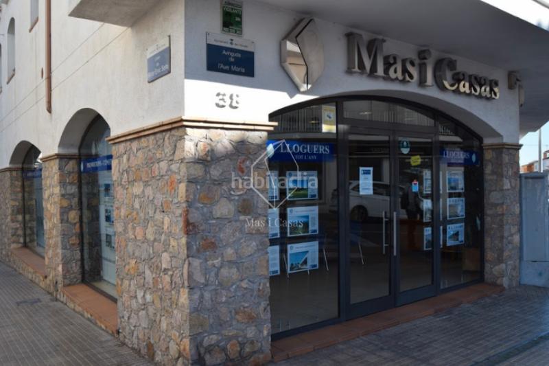 Foto e0aae0b3-e812-426d-802f-8939f326c7be. Apartamento situat al primer pis amb ascensor d’una residència agradable, aquest apartament de 68 m² ofereix un entorn de vida ideal. en Escala (L´)