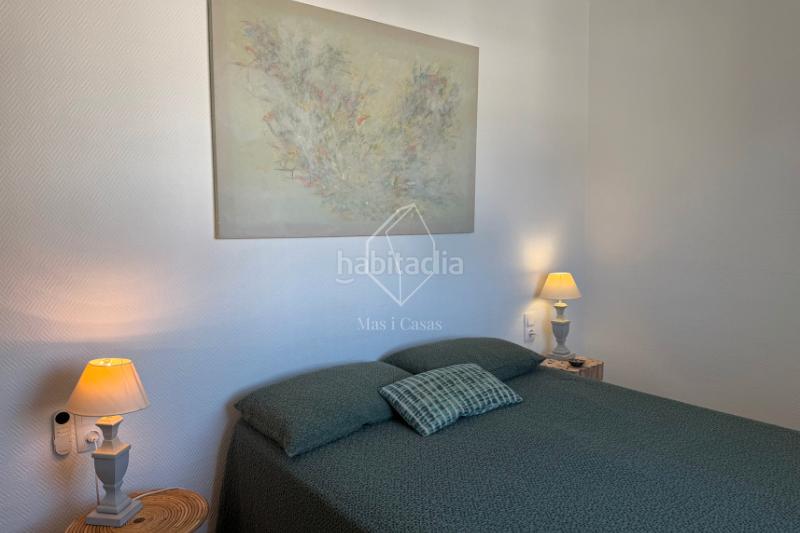 Foto 2b8d394e-9bdd-4f53-a194-894e395aa104. Apartament amb aparcament a Eixample Residencial Escala (L´)