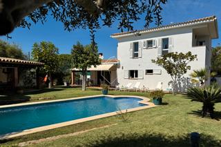 Casa a Riells. A lescala, al cor de la nostra estimada costa brava,  magnfica