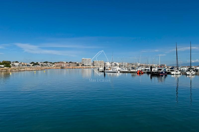 Foto 182f18dc-e8ef-4874-b7c4-2d40446ee57a. Appartement in Riells Escala (L´)