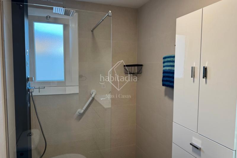Foto f387df08-089d-43e8-af8d-89f10a5b3d10. Appartement in Riells Escala (L´)