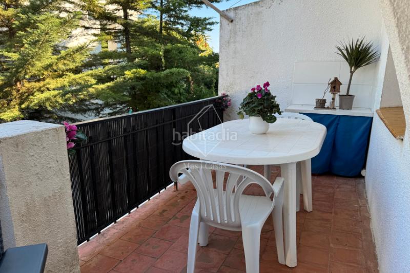 Foto 6e2825ad-8b7d-410a-871e-5b214671e50f. Piccolo appartamento in Riells Escala (L´)